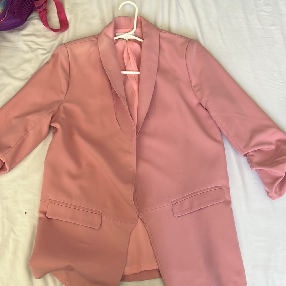 Size medium pink